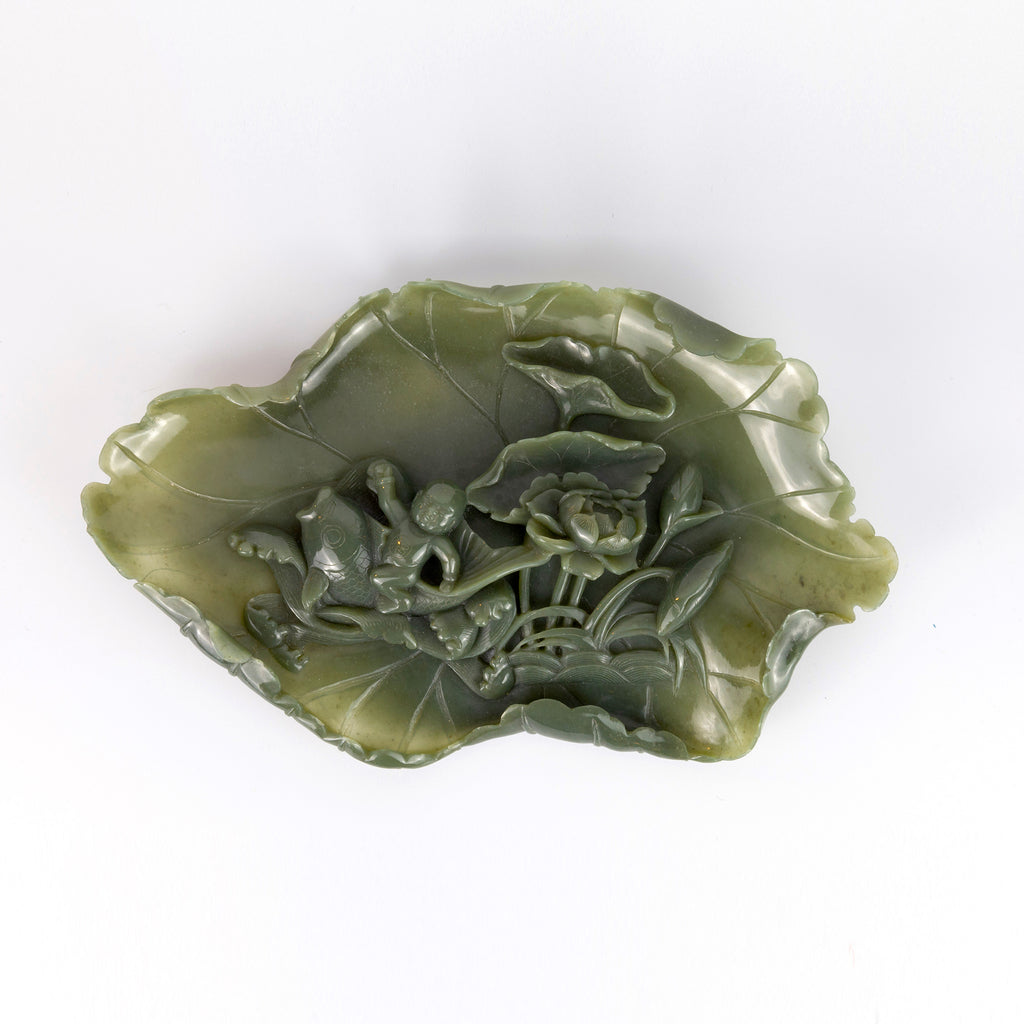 M2163 Jade Carving of Lotus Leaf