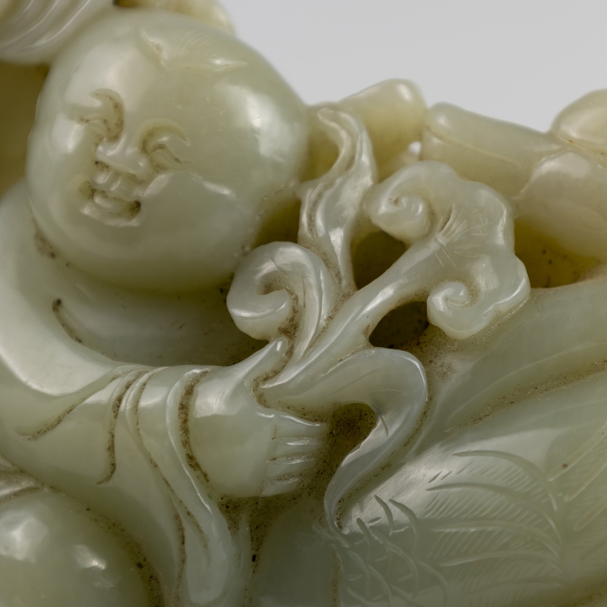 Celadon Jade Carving - PetitMusee